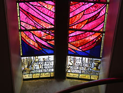 Angel window, Kilmacolm