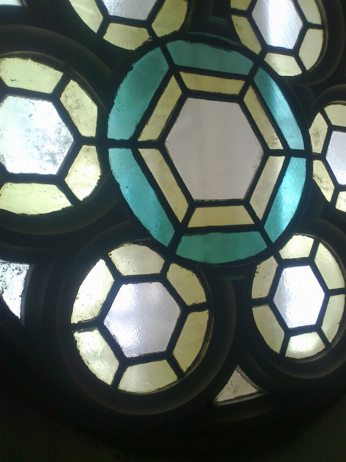 Rose window, inside